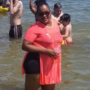 Meet your Posher, Yajaira